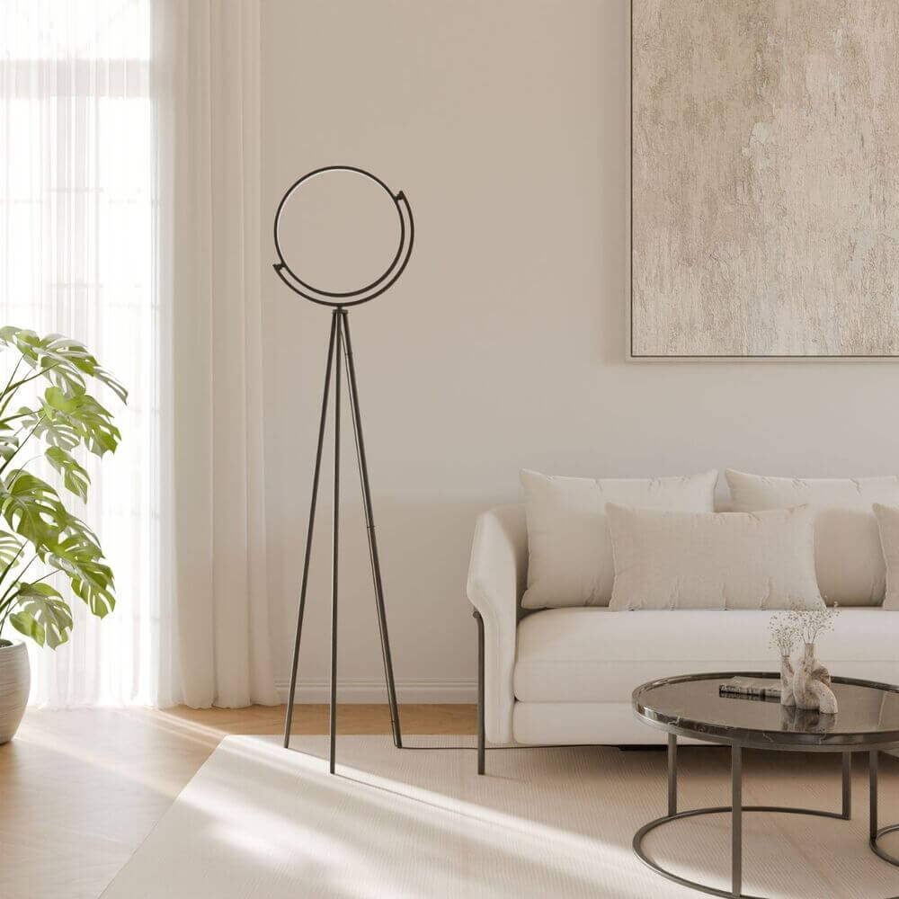 Towar powystawowy: lampa podłogowa Darea